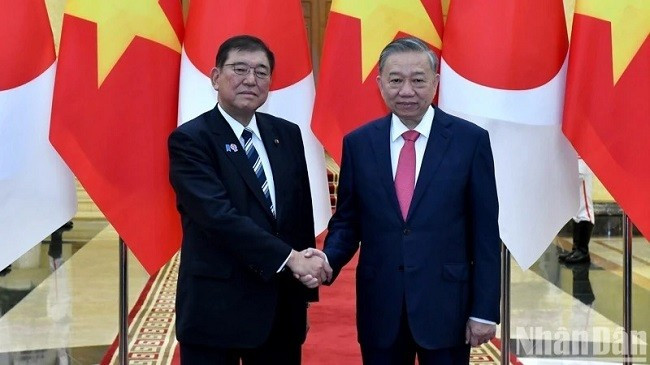 Tổng Bí thư Tô Lâm với Thủ tướng Nhật Bản Ishiba Shigeru. (Ảnh: ĐĂNG KHOA) Tổng Bí thư Tô Lâm với Thủ tướng Nhật Bản Ishiba Shigeru. (Ảnh: ĐĂNG KHOA)