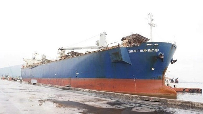 Bến số 3 sẵn sàng được đưa vào khai thác thương mại. Bến số 3 sẵn sàng được đưa vào khai thác thương mại.