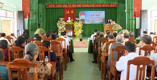 Quang cảnh buổi gặp mặt. Ảnh: H.H.