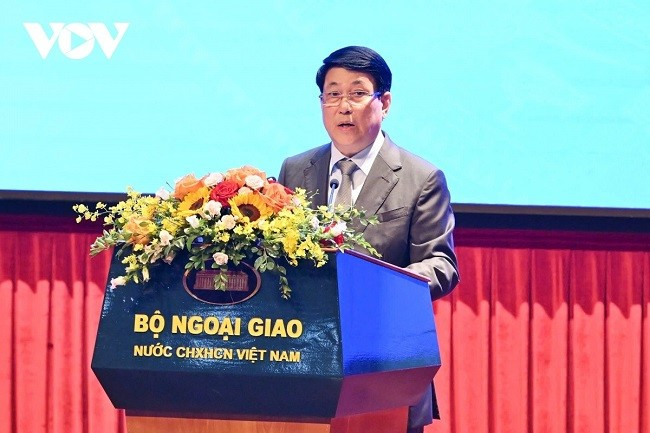 Chủ tịch nước Lương Cường phát biểu chỉ đạo tại Hội thảo khoa học quốc tế. Chủ tịch nước Lương Cường phát biểu chỉ đạo tại Hội thảo khoa học quốc tế.