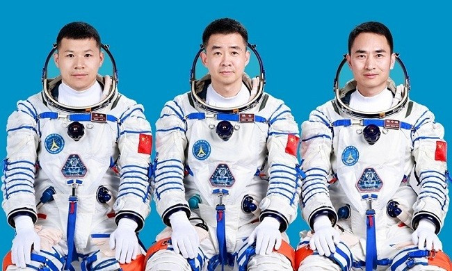 Phi hành đoàn Thần Châu-20. Ảnh: CMSA