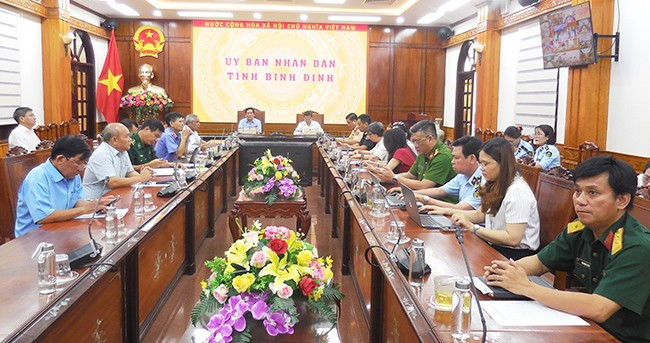 Các đại biểu tại điểm cầu Bình Định tham dự Hội nghị. Ảnh: V.L Các đại biểu tại điểm cầu Bình Định tham dự Hội nghị. Ảnh: V.L