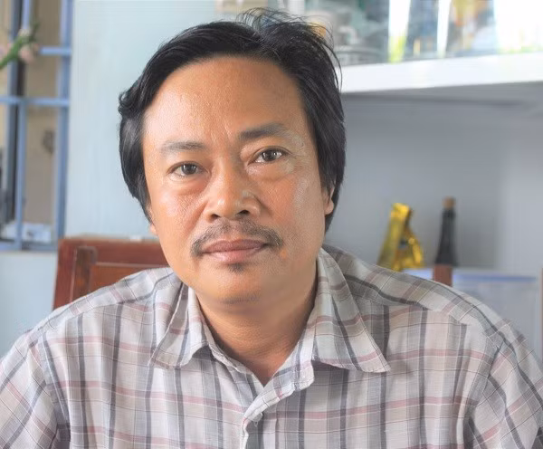 Họa sĩ Nguyễn Văn Cần.