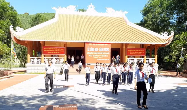 Di tích lịch sử Lăng Mai Xuân Thưởng ở huyện Tây Sơn. Ảnh: ĐINH NGỌC Di tích lịch sử Lăng Mai Xuân Thưởng ở huyện Tây Sơn. Ảnh: ĐINH NGỌC