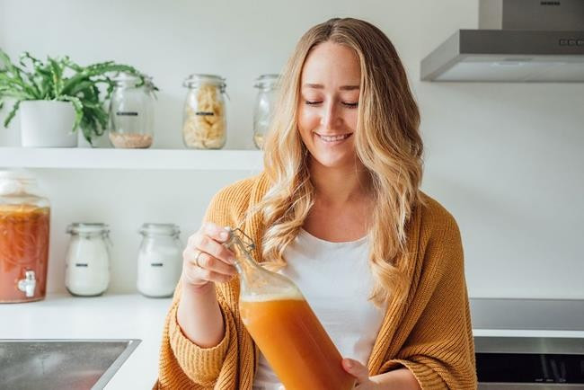 Trà kombucha giúp phục hồi sau tập luyện