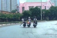 Cướp táo tợn trên đường phố Sài Gòn, 1 cô gái tử vong
