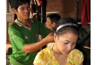 Al Bá có những cảnh đời…