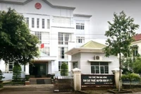 Bắt cán bộ Chi cục thuế thông đồng cùng em gái mua bán hóa đơn "khống"