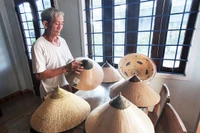 Nghệ nhân nón ngựa "4 sao"