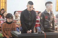 Trả giá vì buôn bán "cái chết trắng"