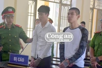 Bênh anh, cả hai cùng xộ khám