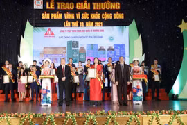 Trường Sinh Group được trao giải Sản phẩm vàng vì sức khỏe cộng đồng. Ảnh: ĐVCC