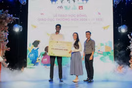 Trao hơn 200 triệu đồng học bổng “Ofi YES” tại Gia Lai