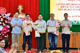 UBND xã Ia Hrung đối thoại với doanh nghiệp, hợp tác xã và hộ kinh doanh