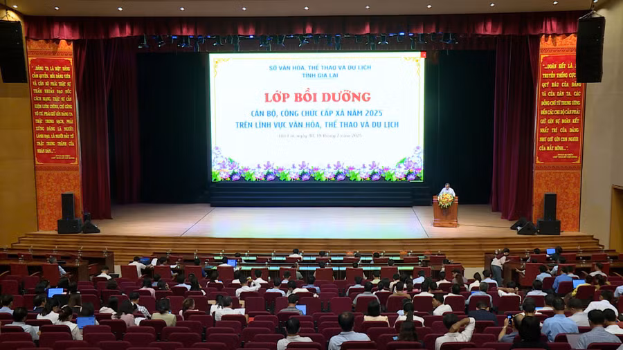 Quang cảnh lớp bồi dưỡng. Ảnh: Hoàng Vũ