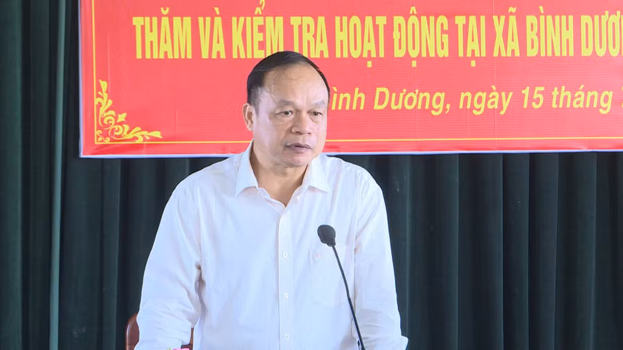 Phó Chủ tịch UBND tỉnh Dương Mah Tiệp phát biểu tại buổi làm việc. Ảnh: Ksor Tuối