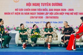 Các nữ CCB chia sẻ hành trình chiến đấu bảo vệ Tổ quốc tại tại hội nghị tuyên dương nữ CCB tiêu biểu giai đoạn 2020-2025 do Hội CCB tỉnh tổ chức.