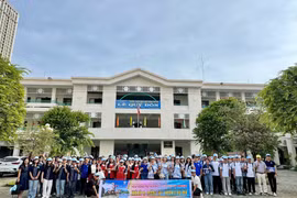 Trường THPT chuyên Lê Quý Đôn. Ảnh: ĐVCC