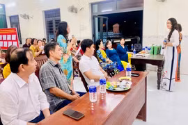 Phong trào phụ nữ sôi nổi hướng về ngày hội bầu cử