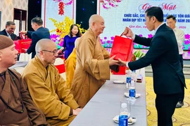 Gia Lai: Gặp mặt các chức sắc, chức việc tiêu biểu đại diện các tôn giáo trên địa bàn tỉnh.