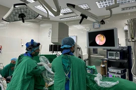 Bước tiến lớn trong điều trị sỏi mật