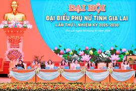 Đại hội đại biểu Phụ nữ tỉnh Gia Lai lần thứ I bước vào phiên làm việc thứ nhất.