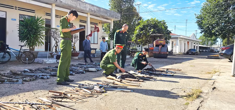 luc-luong-chuc-nang-kiem-tra-phan-loai-vu-khi-vat-lieu-no.jpg