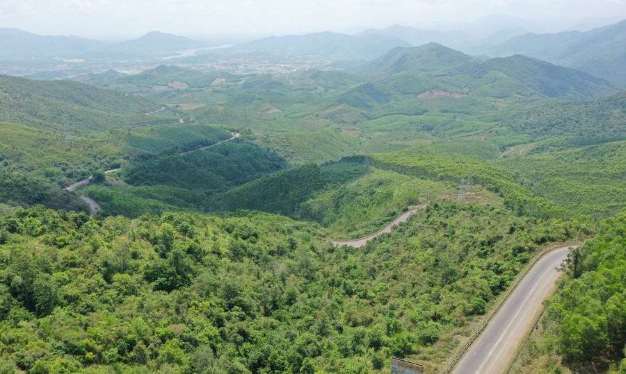 Dự án cao tốc Quy Nhơn-Pleiku sẽ có 2 công trình hầm cấp đặc biệt qua đèo An Khê và đèo Mang Yang. Ảnh: Quang Tấn du-an-cao-toc-quy-nhon-pleiku-se-co-2-cong-trinh-ham-cap-dac-biet-qua-deo-an-khe-va-deo-mang-yang-anh-quang-tan.jpg