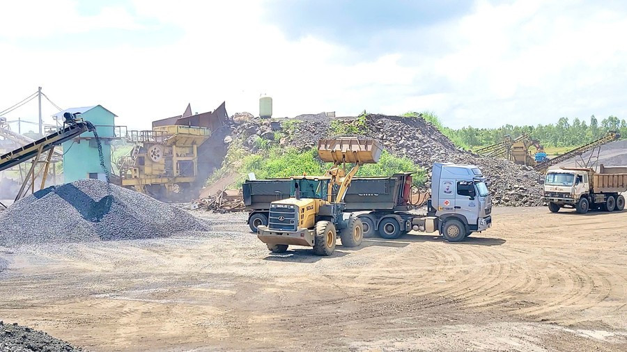 Gia Lai vừa công bố danh mục 23 TTHC được sửa đổi, bổ sung trong lĩnh vực địa chất và khoáng sản. Ảnh minh họa: M.P 1-4608.jpg