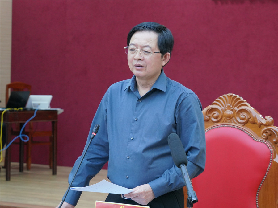 Bí thư Tỉnh ủy Gia Lai Hồ Quốc Dũng phát biểu chỉ đạo tại buổi làm việc. Ảnh: N.H 1.jpg