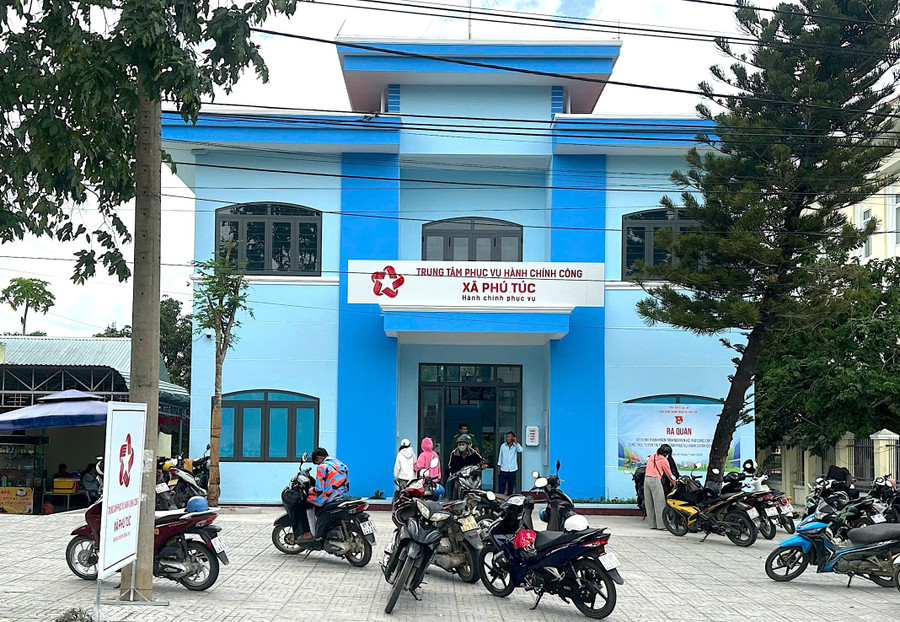 Trung tâm Phục vụ hành chính công xã Phú Túc. Ảnh: Đ.M 8.jpg
