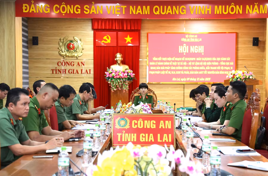 quang-canh-hoi-nghi-tai-diem-cau-cong-an-tinh-gia-lai.jpg