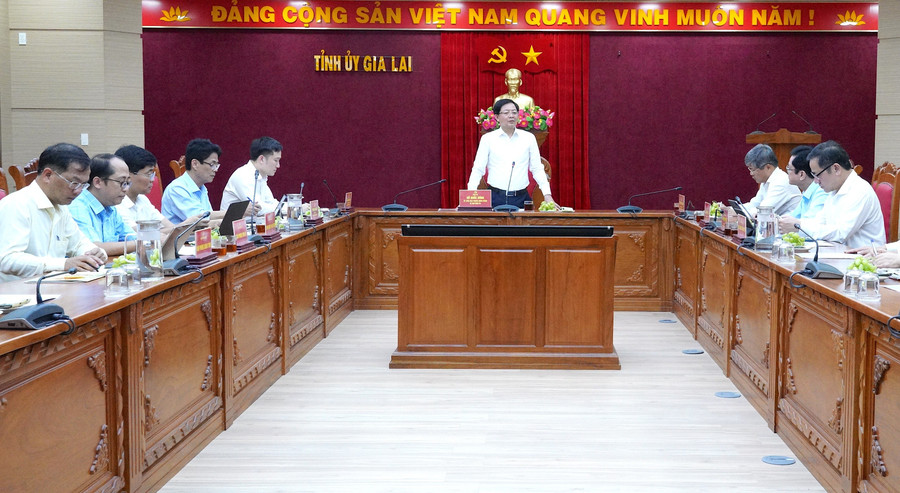 Quang cảnh buổi làm việc. Ảnh: Nguyễn Hân a2.jpg