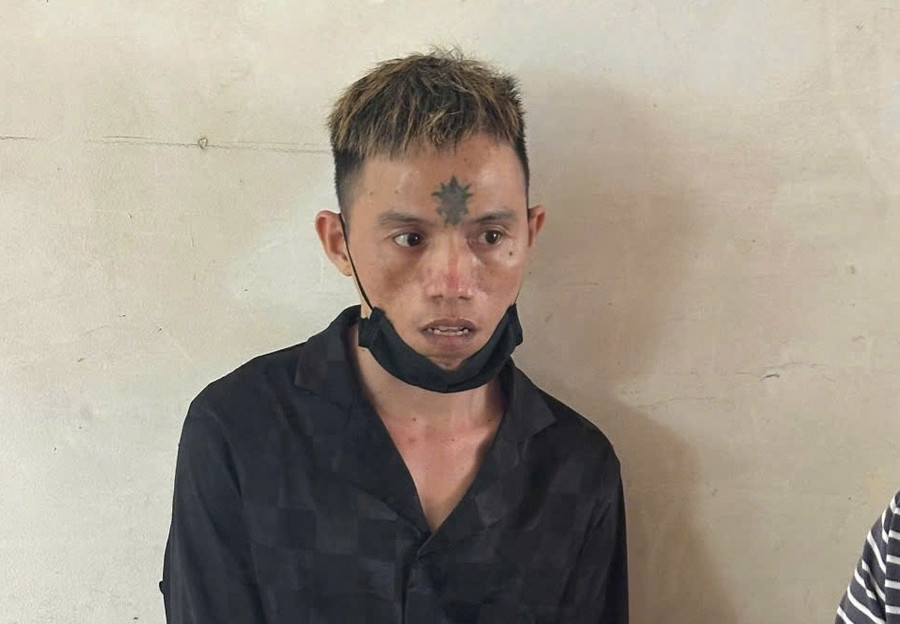 Đối tượng Nguyễn Văn Tuân. Ảnh: ĐVCC doi-tuong-nguyen-van-tuan-va-tang-vat.jpg