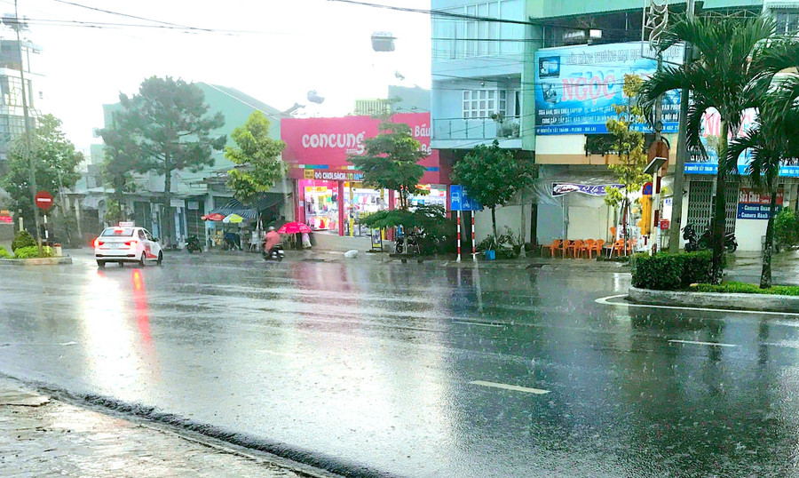 Mây dông đang phát triển và mở rộng, gây mưa rào và dông trên một số địa phương ở Gia Lai. Ảnh minh họa: M.T z6770660513725-ed4539a81e332136e4edc69b314188fc.jpg