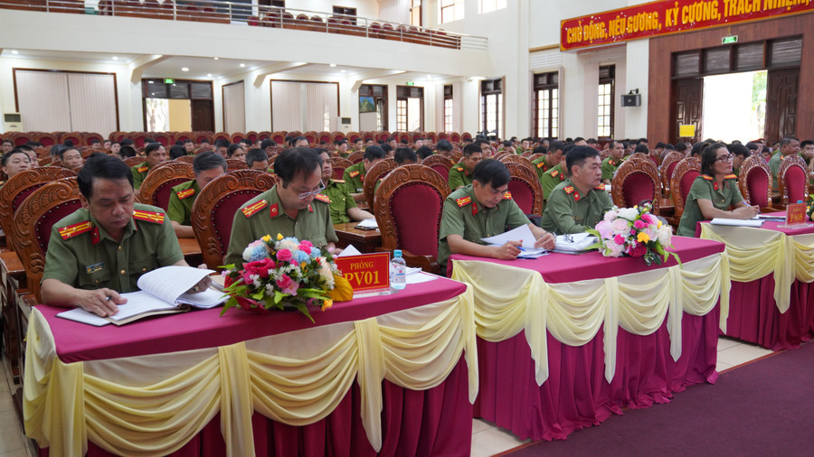 Quang cảnh hội nghị. Ảnh: T.T toan-canh-hn.jpg