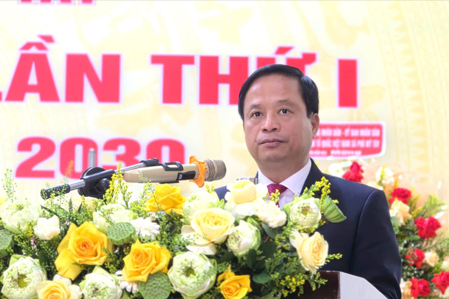 Đồng chí Nguyễn Tuấn Thanh-Ủy viên Ban Thường vụ Tỉnh ủy, Phó Chủ tịch Thường trực UBND tỉnh phát biểu chỉ đạo tại Đại hội. Ảnh: Hồng Thương pho-chu-tich-thuong-truc-ubnd-tinh-nguyen-tuan-thanh-phat-bieu-chi-dao-tai-dai-hoi-anh-hong-thuong.jpg