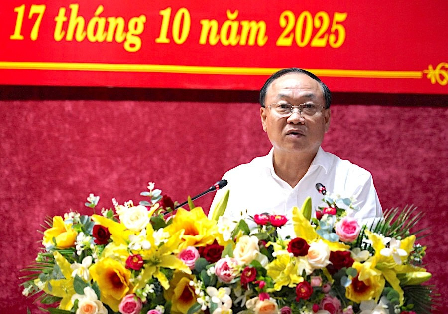 Phát biểu tại Hội nghị Ban Chấp hành Đảng bộ tỉnh Gia Lai lần thứ nhất, nhiệm kỳ 2025-2030, Bí thư Tỉnh ủy Thái Đại Ngọc đề nghị tiếp tục đổi mới, nâng cao chất lượng sinh hoạt chi bộ theo tinh thần Chỉ thị số 50-CT/TW của Ban Bí thư. Ảnh: N.H bi-thu-tinh-uy-thai-dai-ngoc-phat-bieu-ket-luan-hoi-nghi-tinh-uy-gia-lai-lan-thu-i.jpg