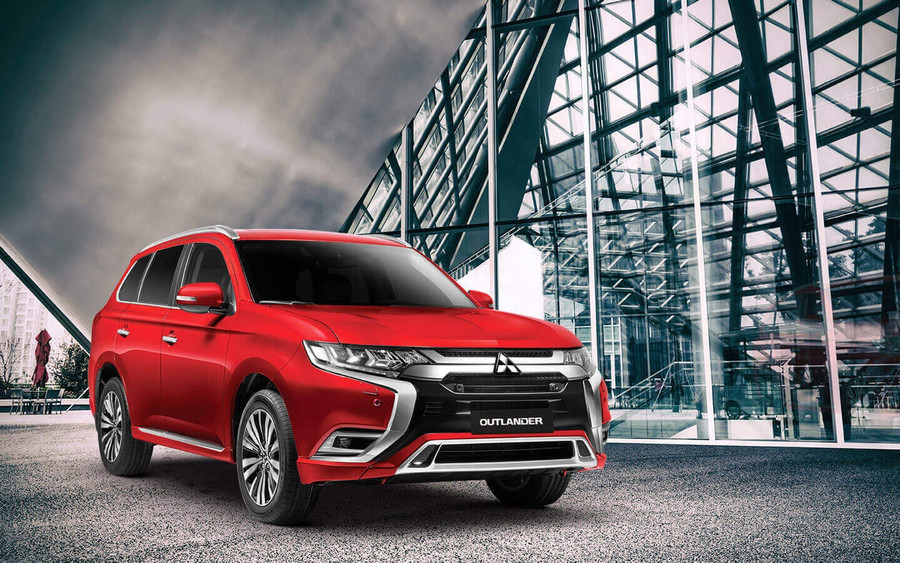 Mitsubishi Outlander 2025 tiên phong áp dụng ngôn ngữ thiết kế “Dynamic Shield” mới của Mitsubishi Motors. Ảnh: Mitsubishi outlander-hightlight-kv.jpg