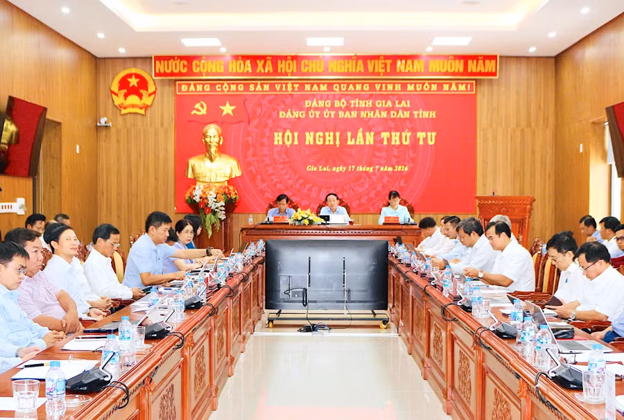 quang-canh-hoi-nghi.jpg