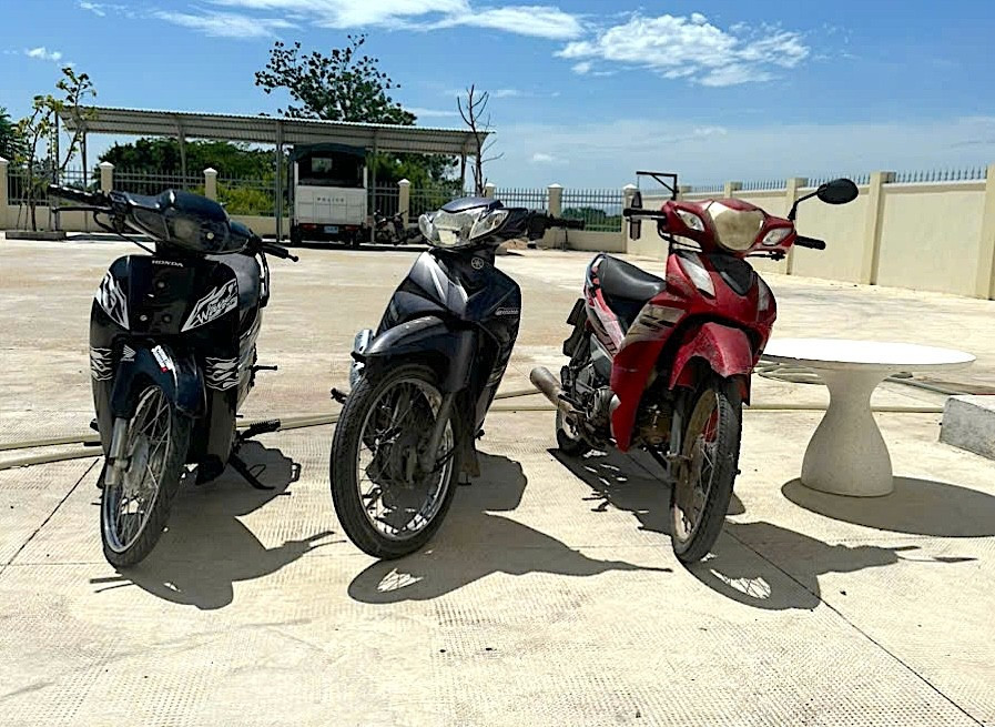 Tang vật vụ việc. Ảnh: N.M 15105.jpg