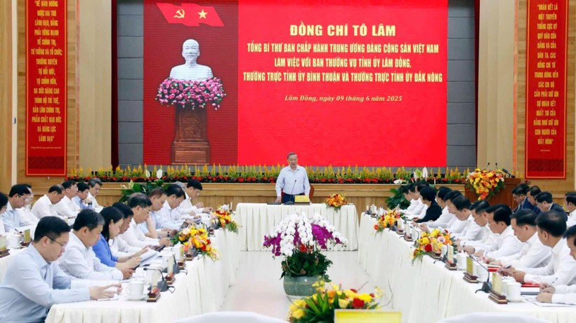 Tổng Bí thư Tô Lâm phát biểu tại buổi làm việc. Tổng Bí thư Tô Lâm phát biểu tại buổi làm việc.