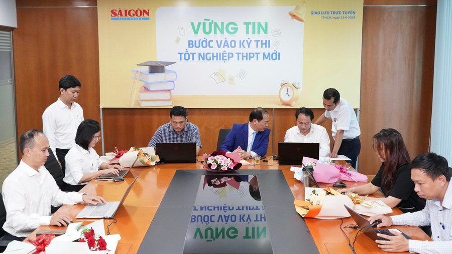 Quang cảnh buổi giao lưu trực tuyến tại Báo SGGP sáng 23-6. Ảnh: Hoàng Hùng Quang cảnh buổi giao lưu trực tuyến tại Báo SGGP sáng 23-6. Ảnh: Hoàng Hùng
