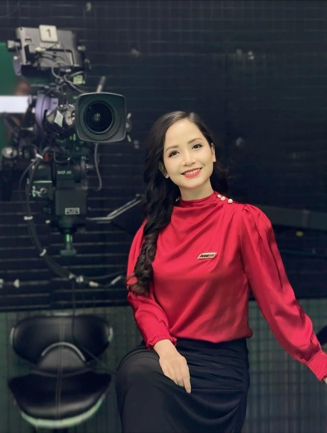Nghệ sĩ Diệu Thảo góp phần lan tỏa văn hóa truyền thống thông qua các chương trình mình thực hiện Nghệ sĩ Diệu Thảo góp phần lan tỏa văn hóa truyền thống thông qua các chương trình mình thực hiện