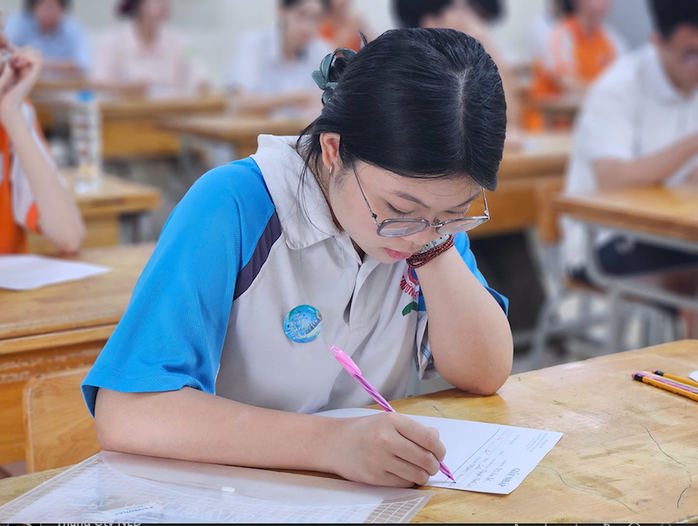 Bộ GD-ĐT khẳng định, nội dung đề thi không vượt quá yêu cầu cần đạt của chương trình Bộ GD-ĐT khẳng định, nội dung đề thi không vượt quá yêu cầu cần đạt của chương trình