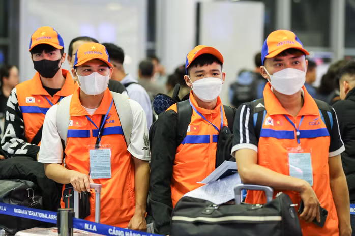 Bình quân mỗi tháng có khoảng 12.500 lao động Việt Nam ra nước ngoài làm việc
