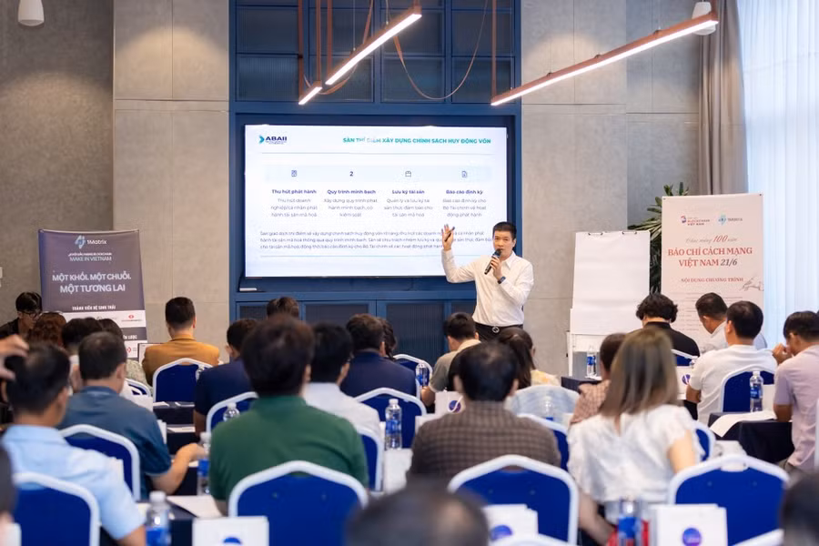 Buổi tập huấn có sự tham gia của các phóng viên, nhà báo tại TPHCM