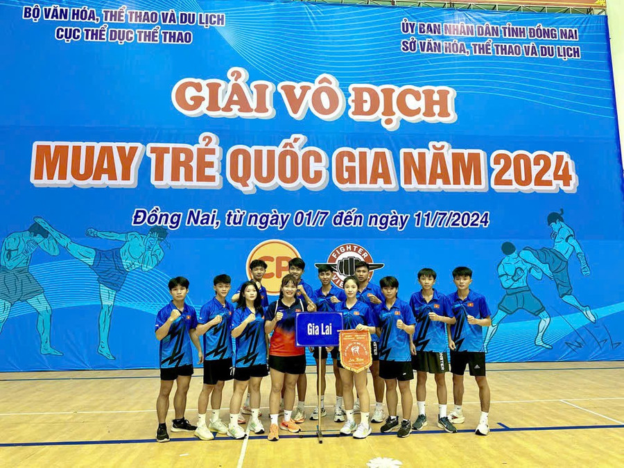 Đoàn VĐV Muay Thái tỉnh tham gia Giải Vô địch Muay trẻ quốc gia năm 2024 tại Đồng Nai. Ảnh: Phạm Xoan thoi-gian-qua-doi-tuyen-muay-thai-tinh-gia-lai-thuong-xuyen-tham-gia-cac-giai-dau-va-dat-duoc-nhung-thanh-tich-dang-ghi-nhan-anh-pham-xoan-2.jpg