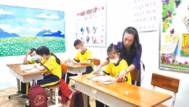 Người kỹ sư tâm hồn luôn tận tụy với nghề, dìu dắt những học sinh đặc biệt