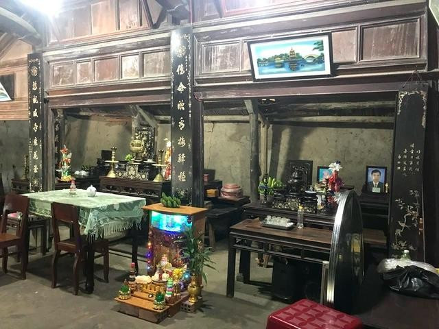 Nhà cổ ở TX.An Khê được làm cầu kỳ, tinh xảo Nhà cổ ở TX.An Khê được làm cầu kỳ, tinh xảo